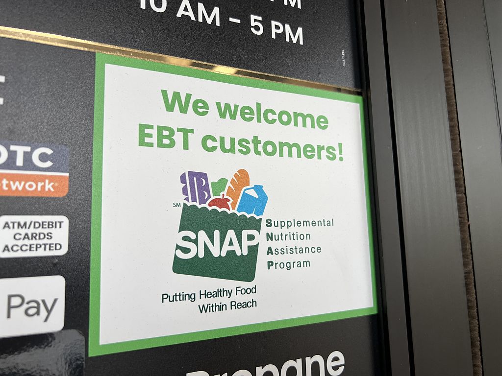 New Texas SNAP Restrictions Are Policing Plates And Poverty