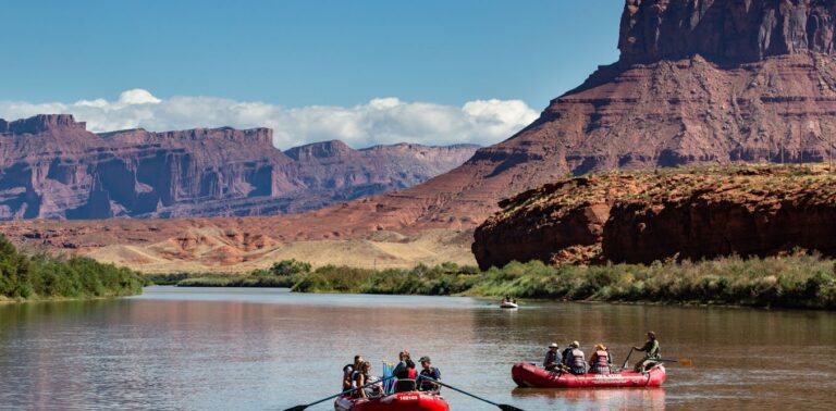 Small businesses at the gateways to Americas national parks face - United for Equity Small businesses at the gateways to America’s national parks face 4 big risks – including changing boundaries and extreme weather